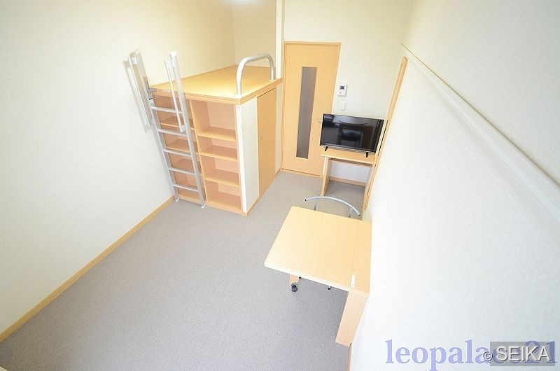 居間