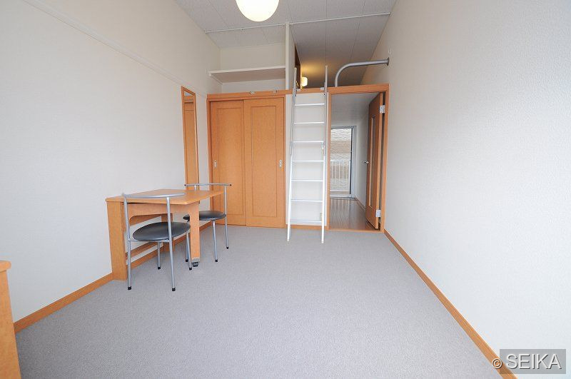 居間