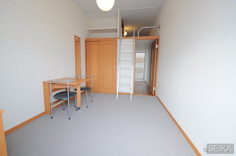 居間