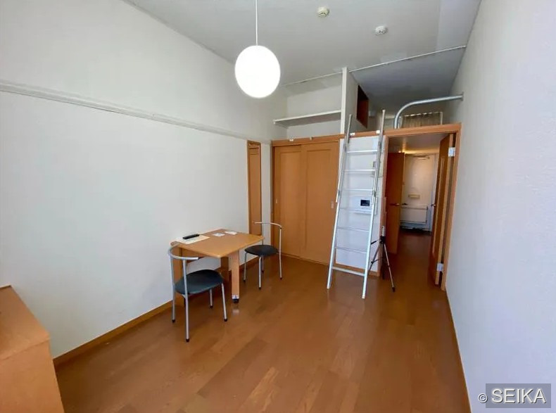 居間