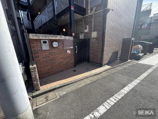 居間