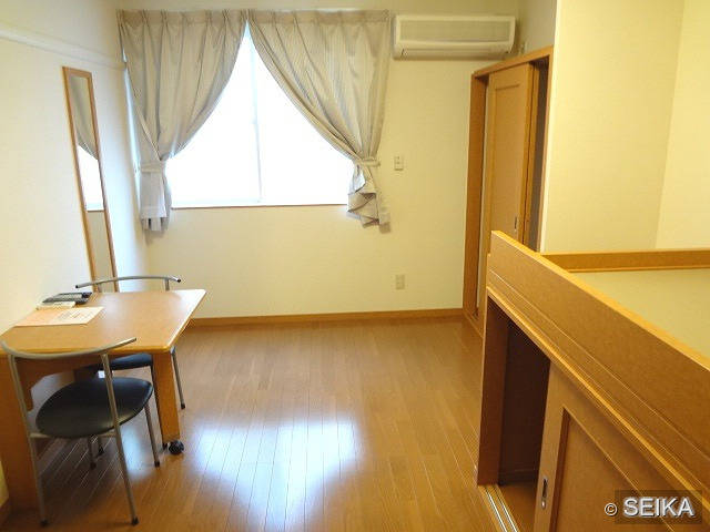 居間