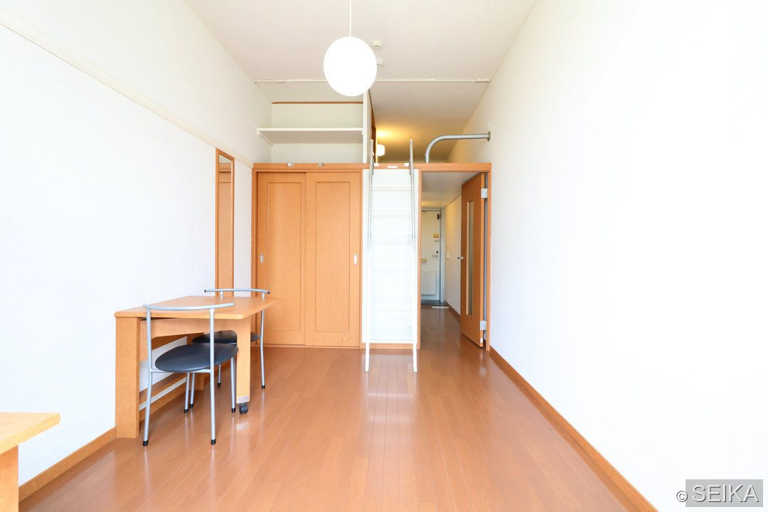 居間