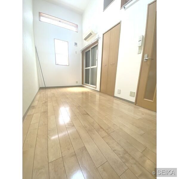 居間
