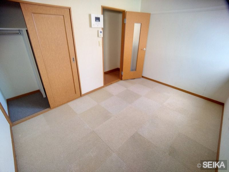 居間