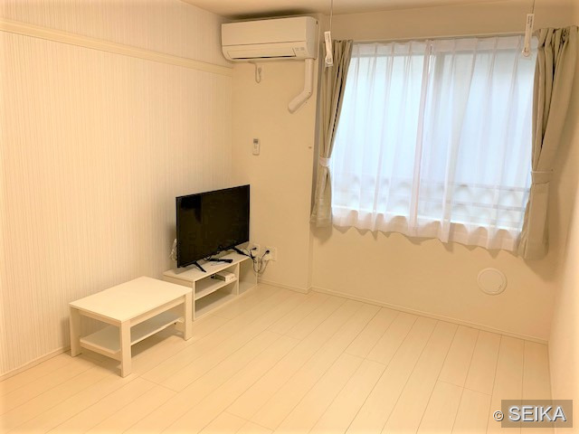 居間