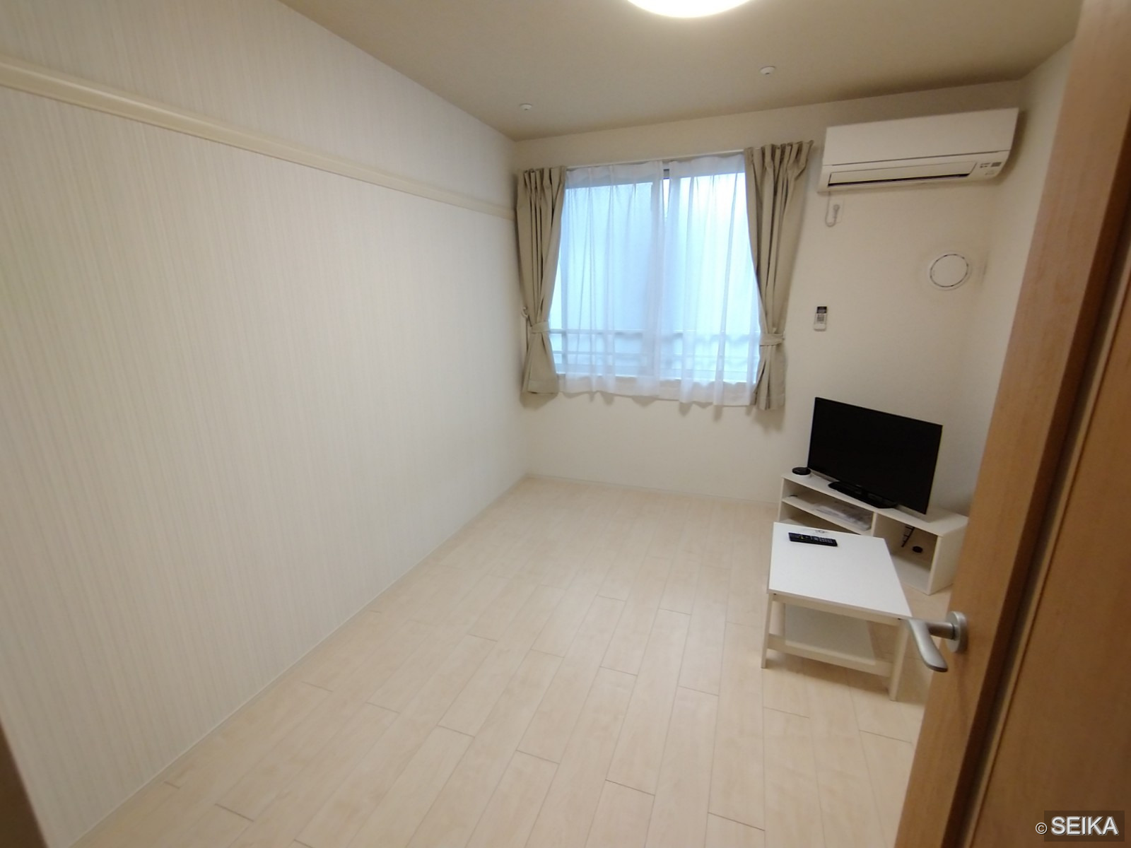 居間