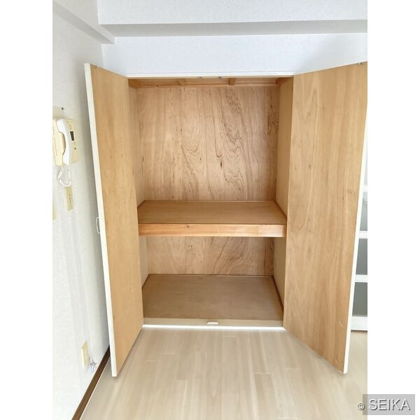 収納