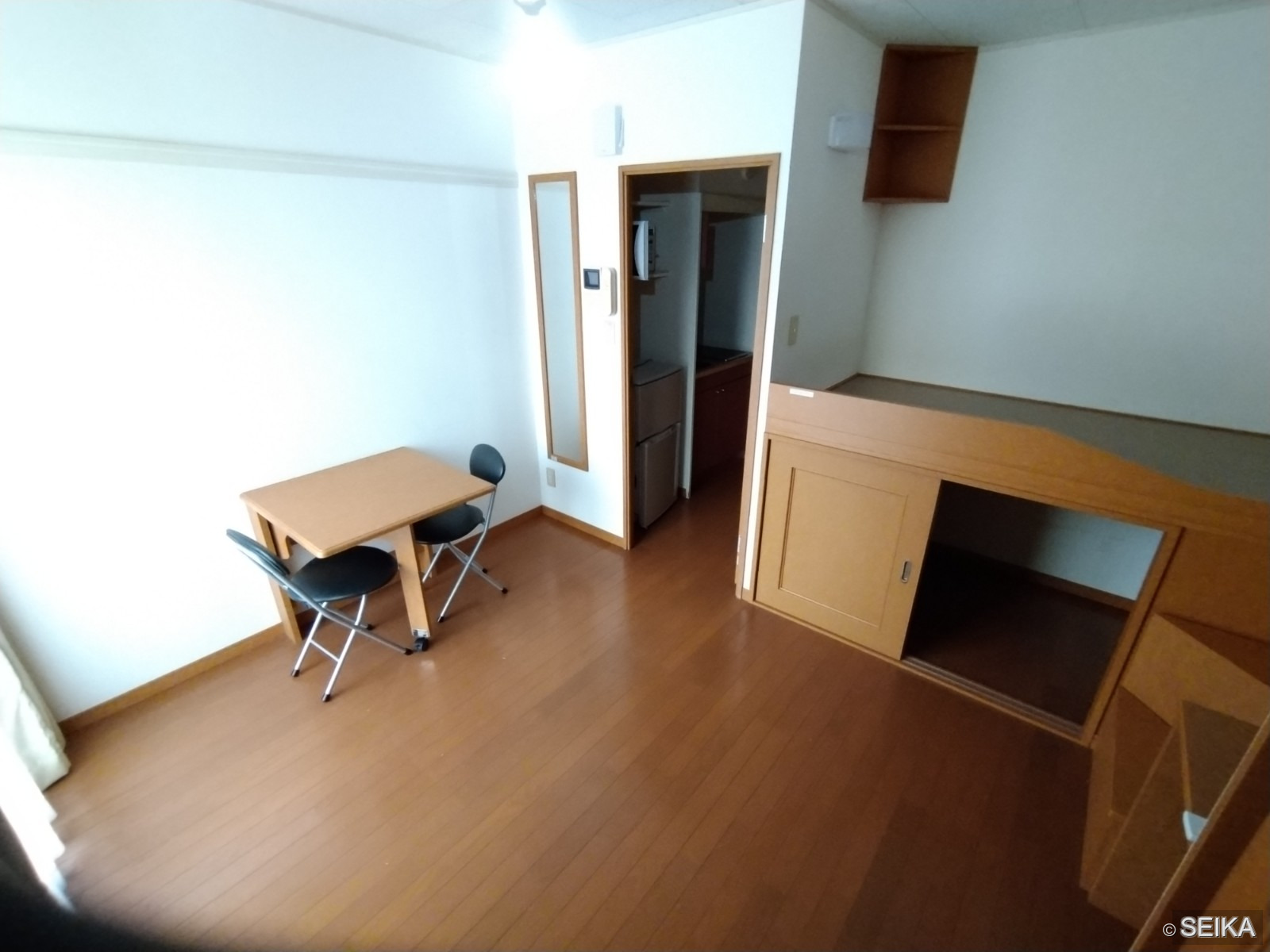 居間