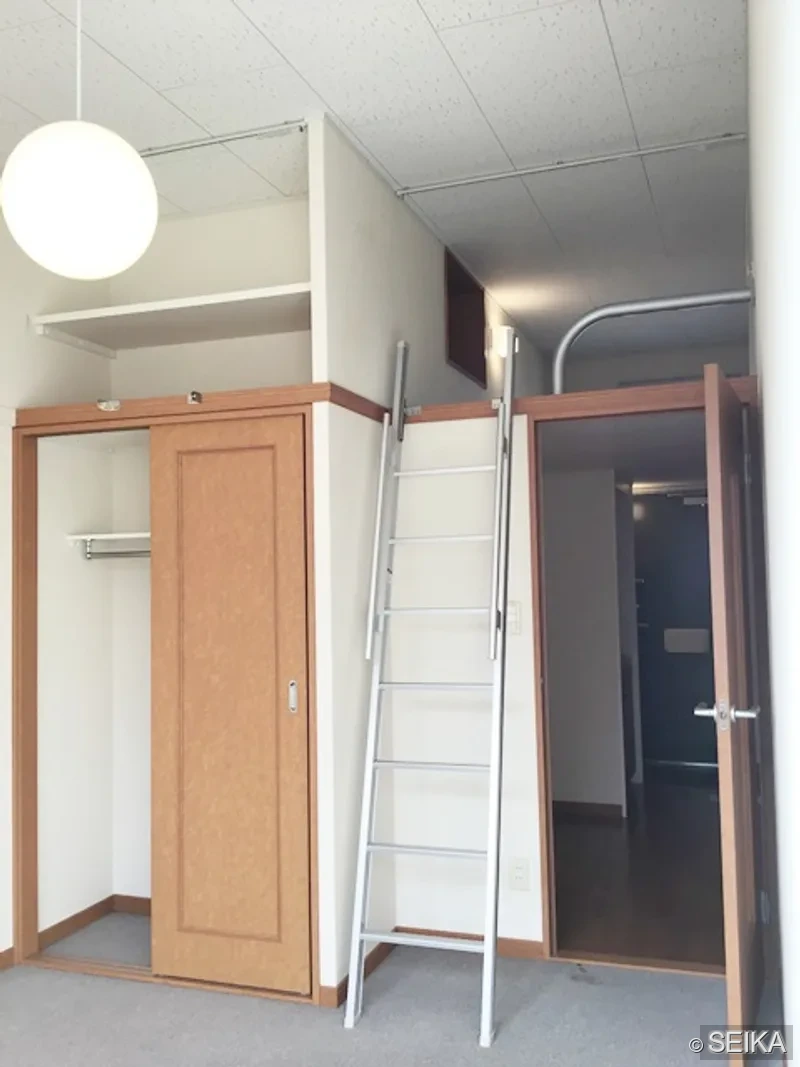 居間