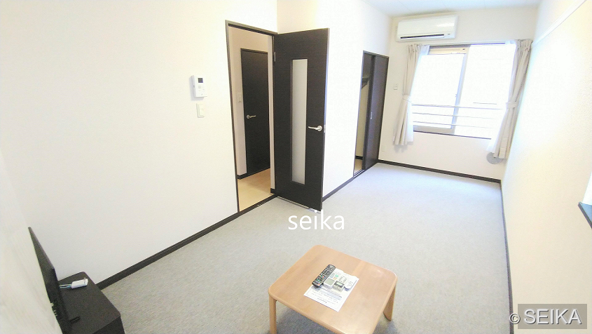 居間