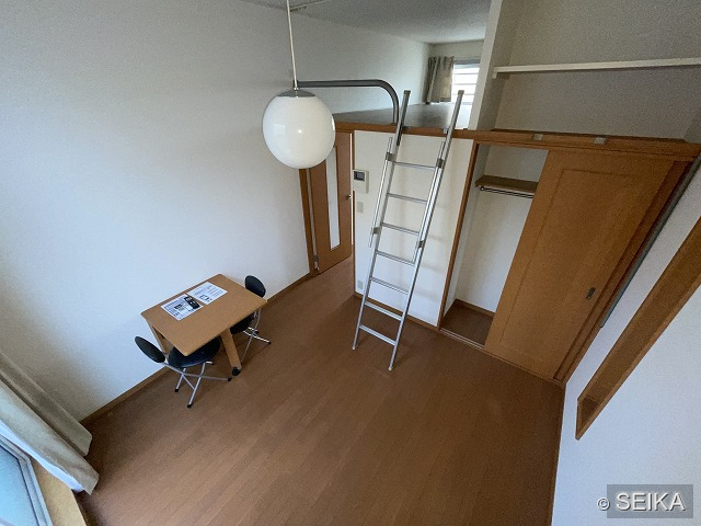 居間