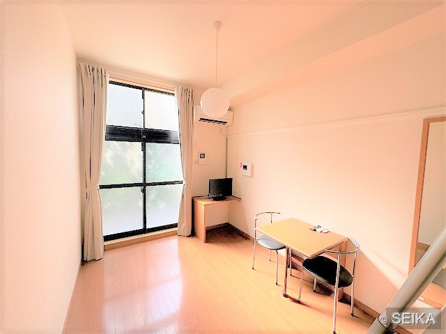 居間