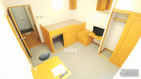 居間