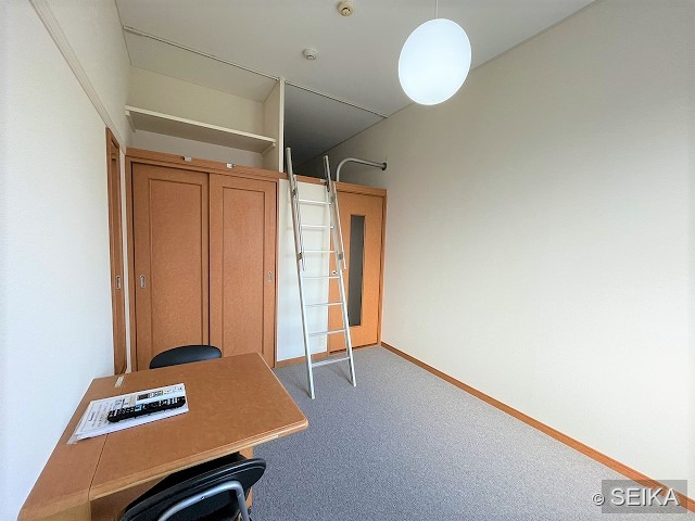 居間