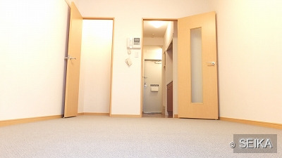 居間