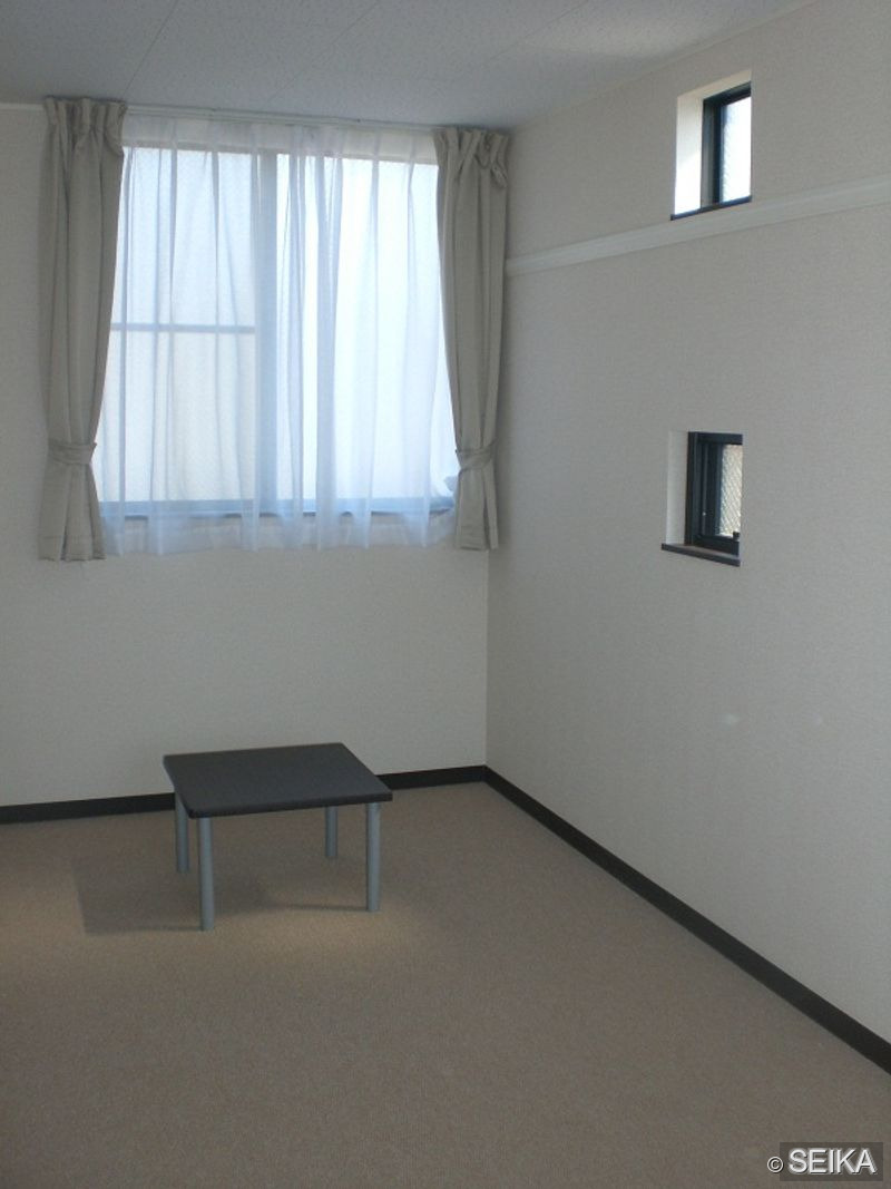 居間