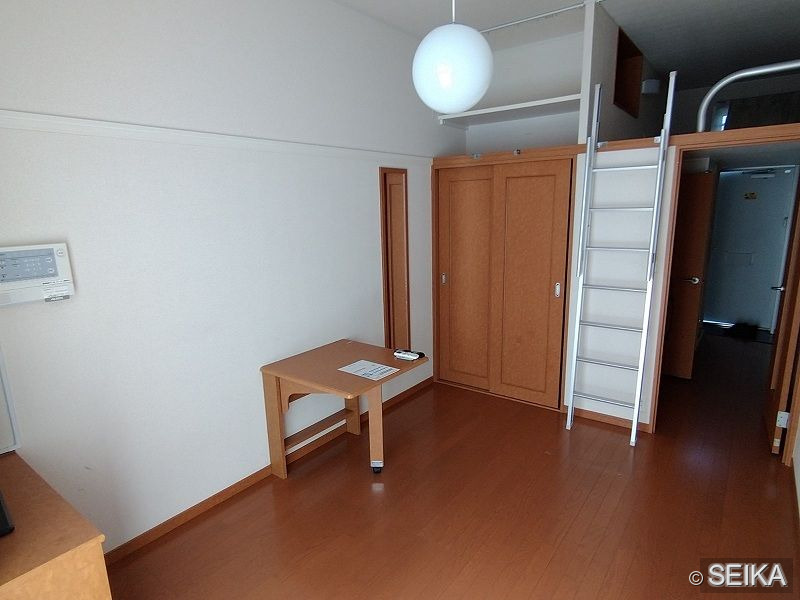 居間