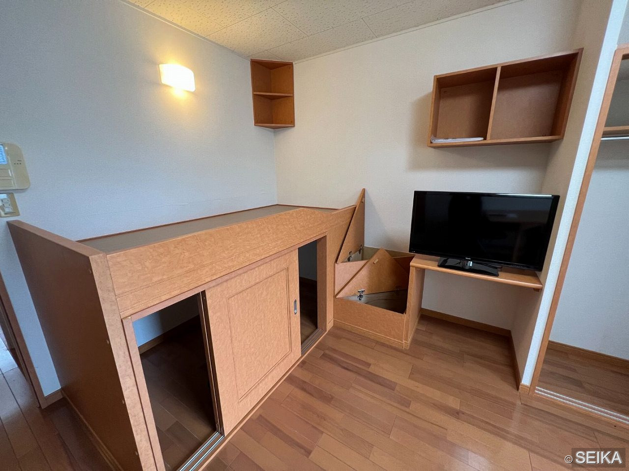 居間