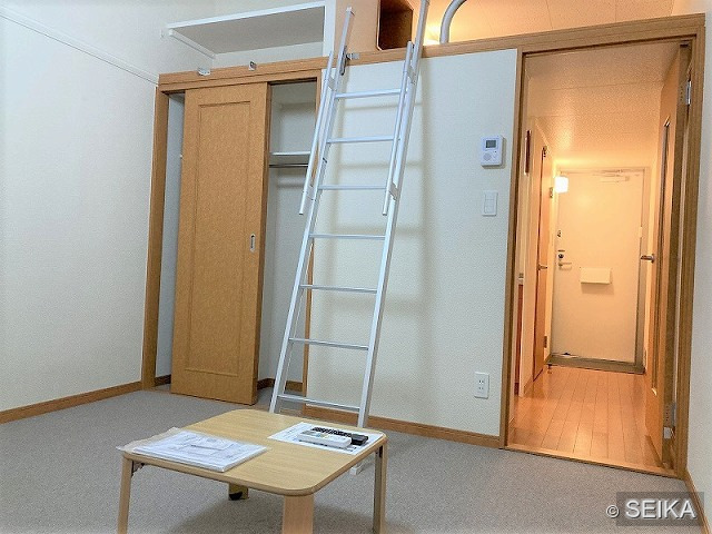 居間
