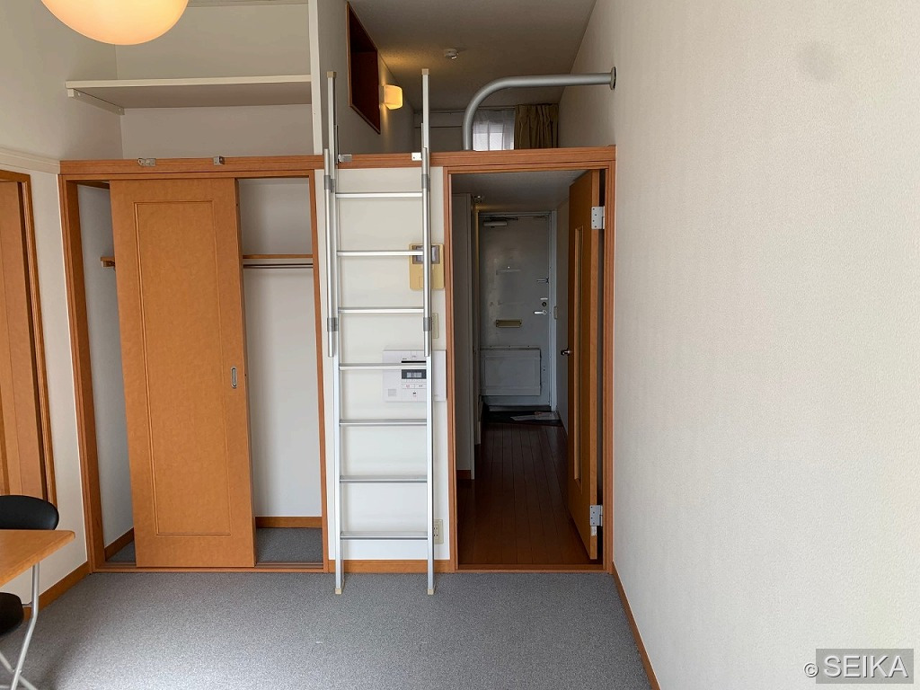 居間