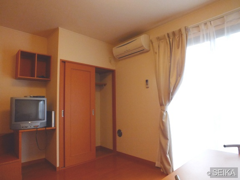 居間