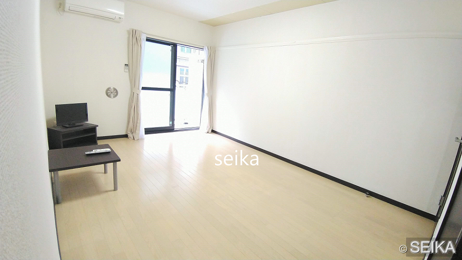 居間
