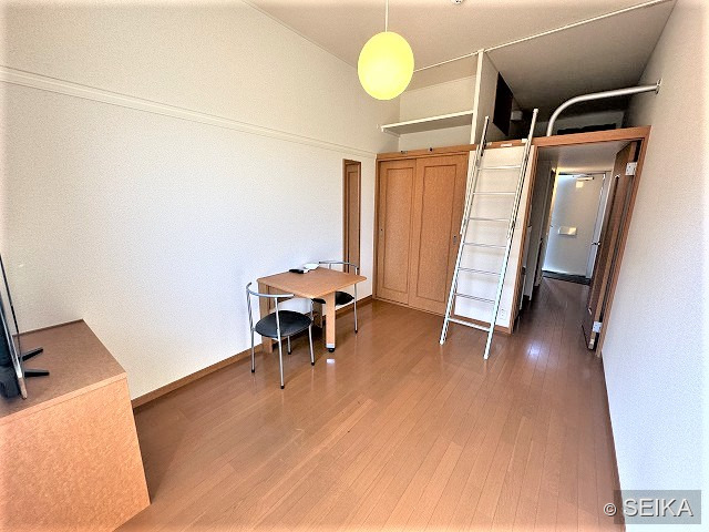 居間