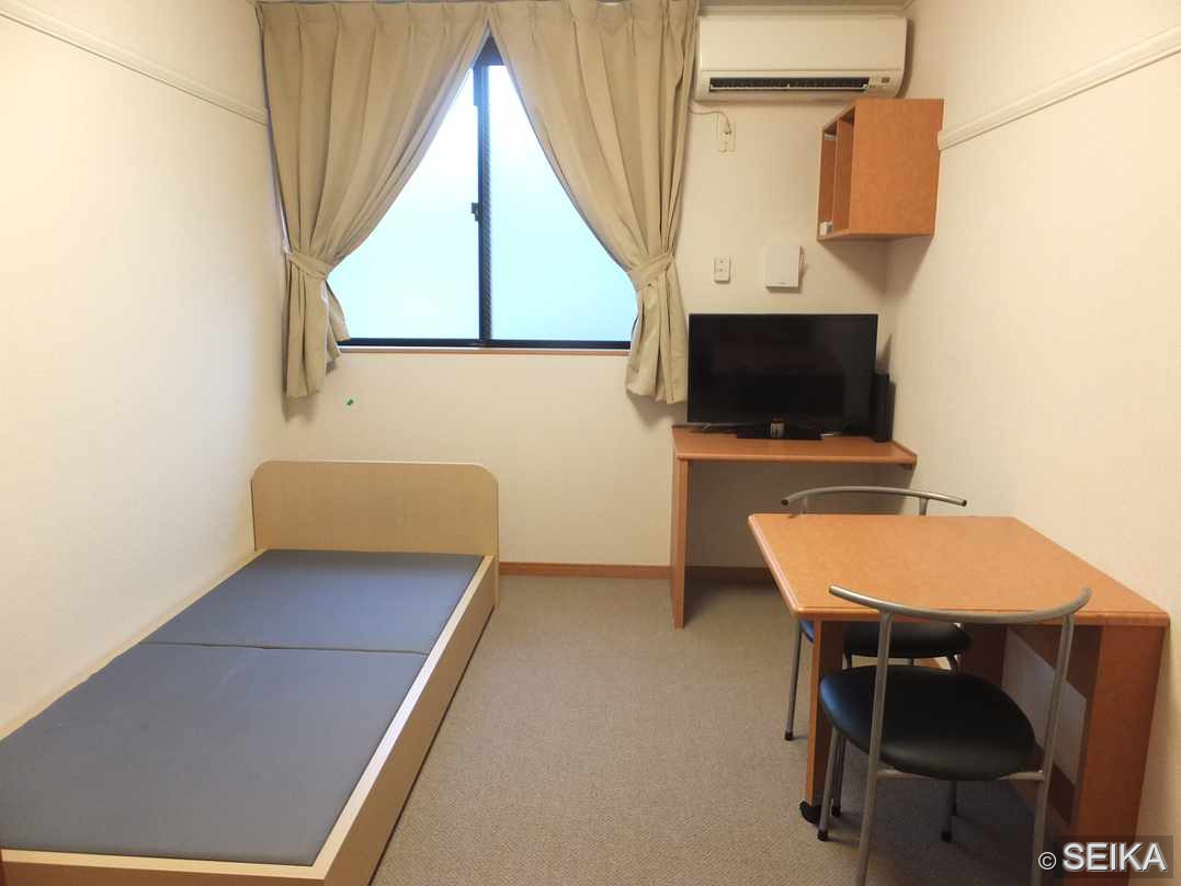 居間