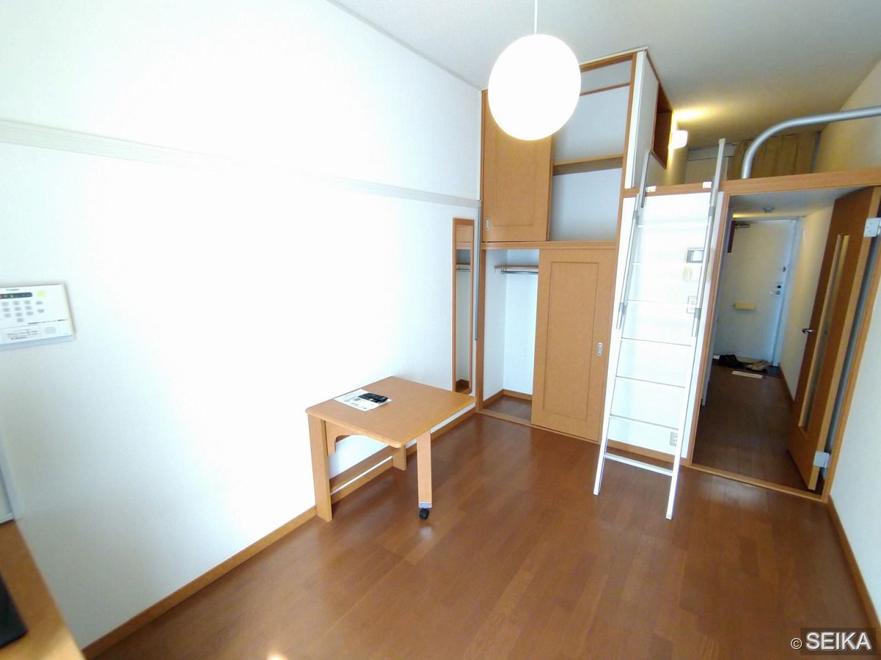 居間