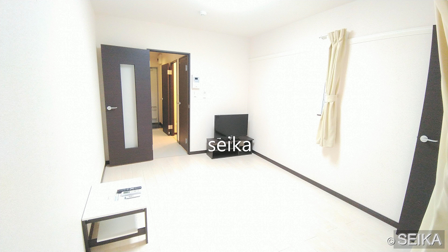 居間