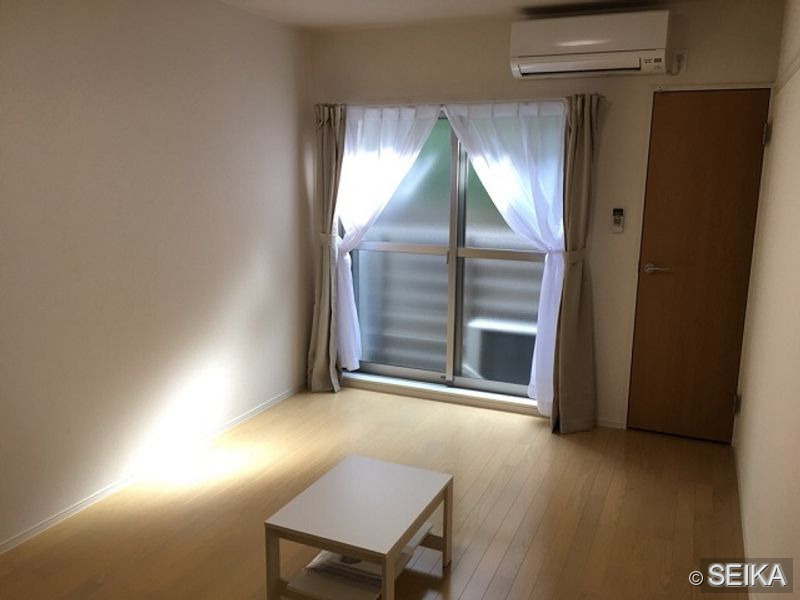 居間