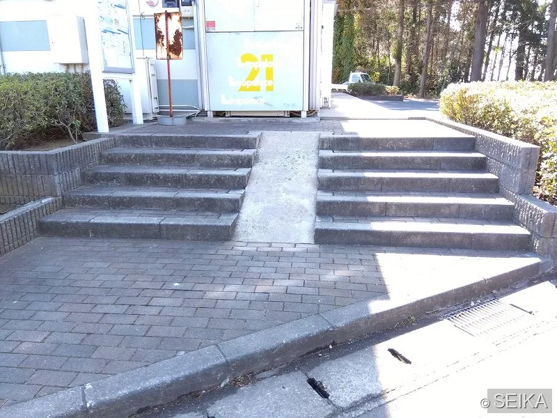 エントランス