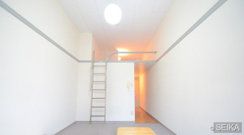 居間